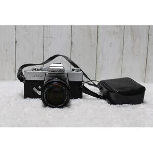 Minolta SRT 202 35mm Film Camera w/ Rokkor-X 50mm f/1.4 Lens & Vivitar Flash